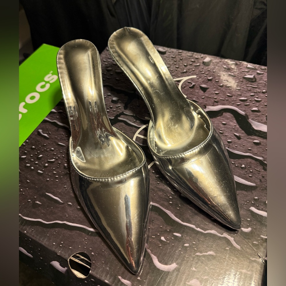 Silver mules